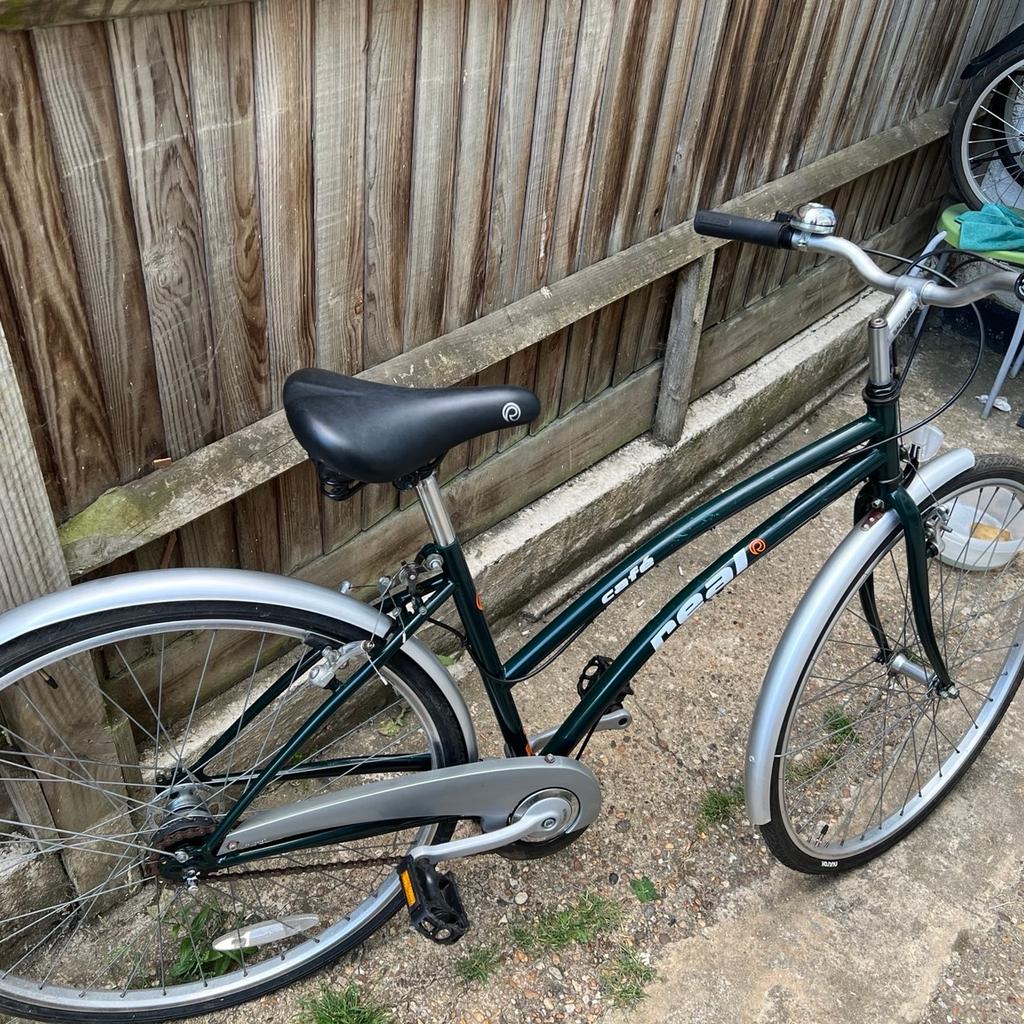 Green lady bike good condition everything work collection High Barnet £90