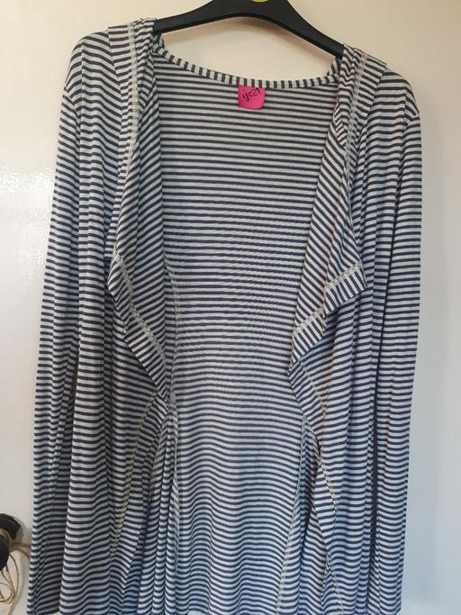 Buy & Sell Leicestershire Oadby and Wigston - Photos for (10) Ladies waterfall cardi