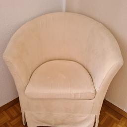 Sessel aus Samt Stoff in Creme Farbe wie neu, in einem Top Zustand, es wurde als Deko benutzt.
Selbstabholung in Ludwigshafen