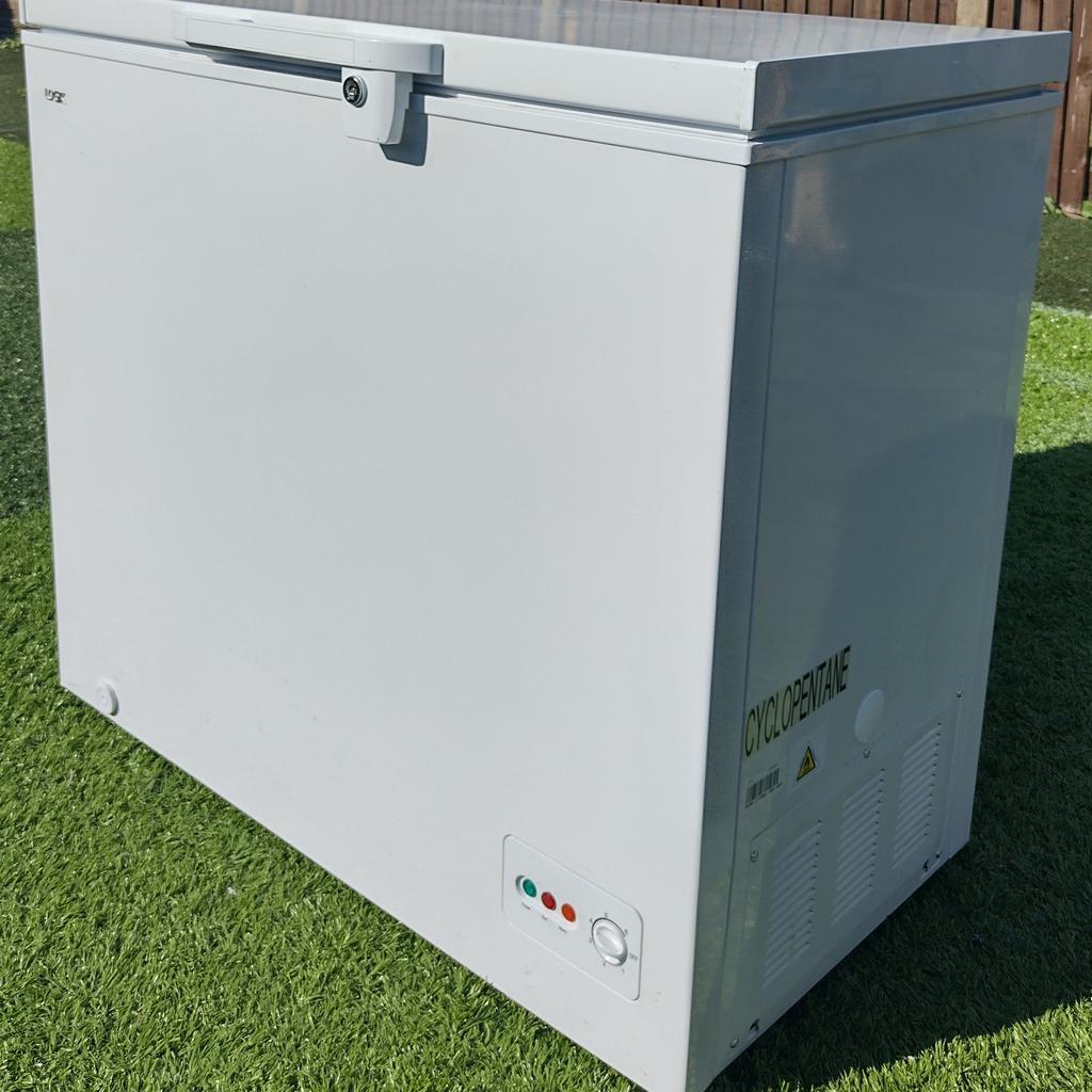 LOGIK chest freezer (200L capacity) DELIVER in B70 Bromwich for £179.00 for sale Shpock