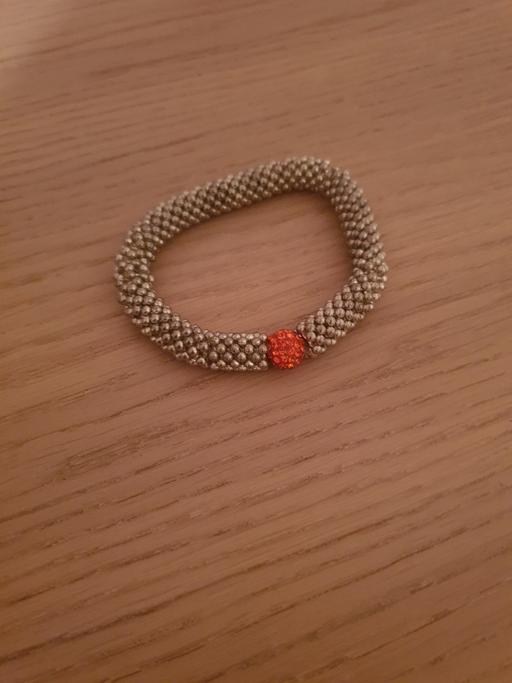 Buy & Sell Falkirk Carron - Falkirk - Photos for Bracelet With Red Stone