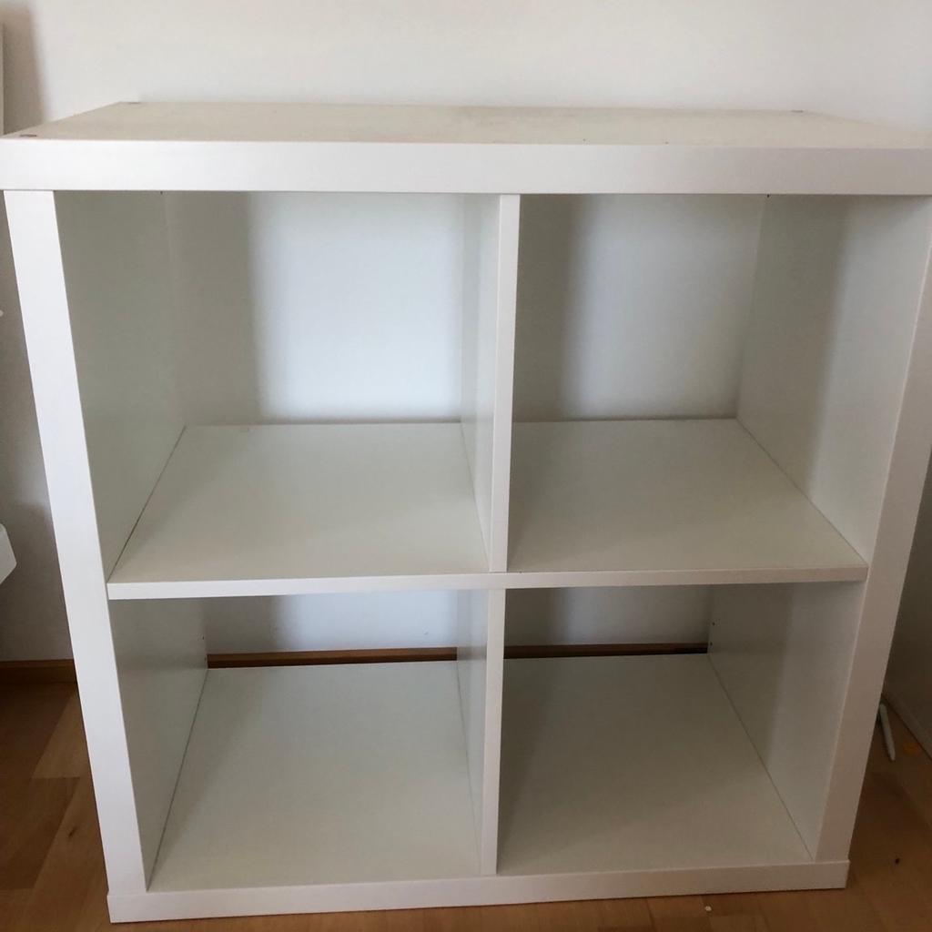 IKEA Kallax Regal (weiß- 77x77cm) in 6850 Stadt Dornbirn for €10.00 for ...