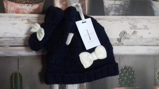 Buy & Sell Northumberland Hartford - Northumberland - Photos for Jasper Conran hat and mittens set - 0-6 MTHS