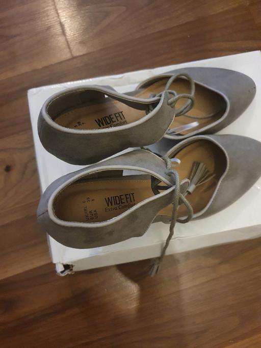 Buy & Sell South East London Lewisham - South East London - Photos for Ladies Shoe