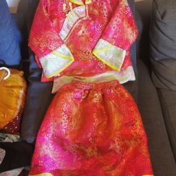 Gorgeous Chinese Outfit

Size 5-6 year's

Collection Wimbledon or can post for postage costs covered by buyer.