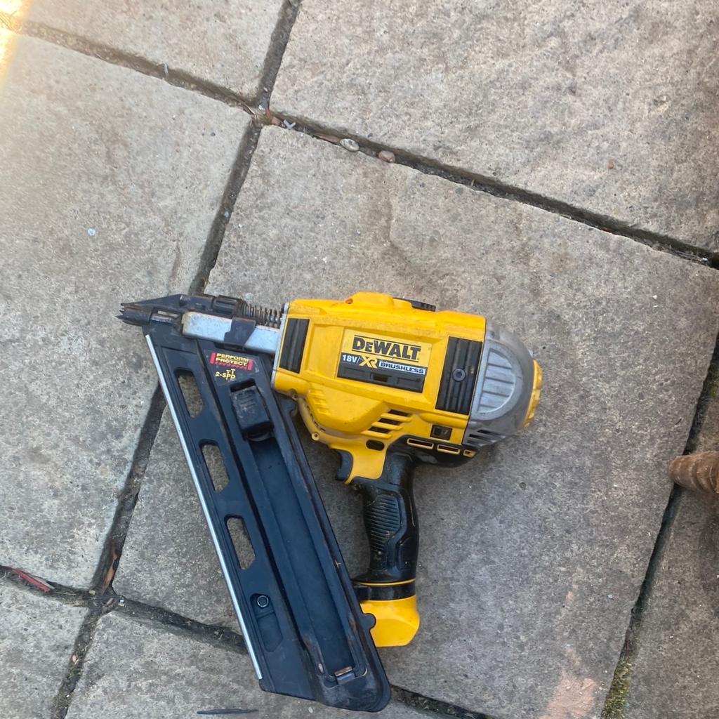 Dewalt first fix nail gun in Hazlemere for £120.00 for sale Shpock