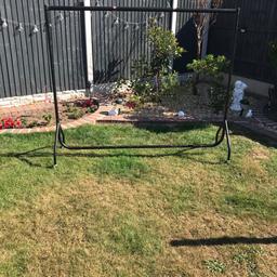 Heavy duty metal clothes rail ideal for markets /car boots