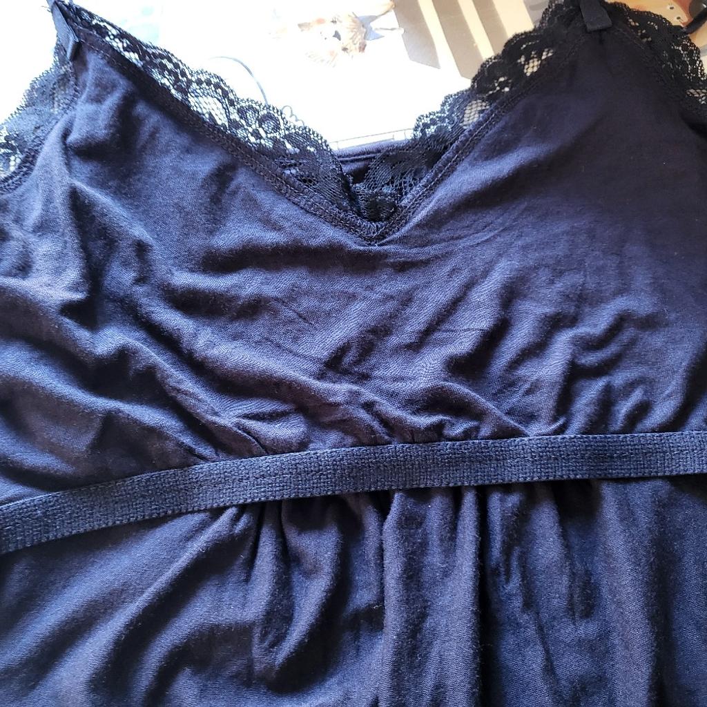 New tagged Jersey material size 16/18 hidden support see photo 3 .adjustable straps. pj top or can be used as a nite dress .pet n smoke free home collection ip3 or posting at your cost.