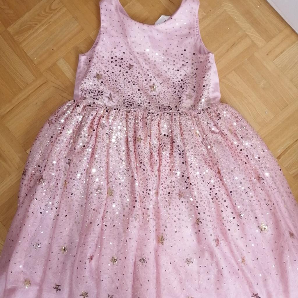 Ein Kleid in rosa mit goldenen Glitzer
Selbstabholung
