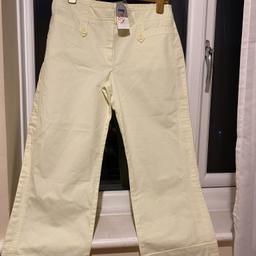 Brand New Next Trousers
Details
Condition
New
Brand
Next
Size
12
Never used. tags on