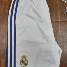 Worn once. Adidas, climacool shorts, Real Madrid. Kids age 13-14, unisex. Bought for £24.
Colour: white with blue stripe.

Collection: B90