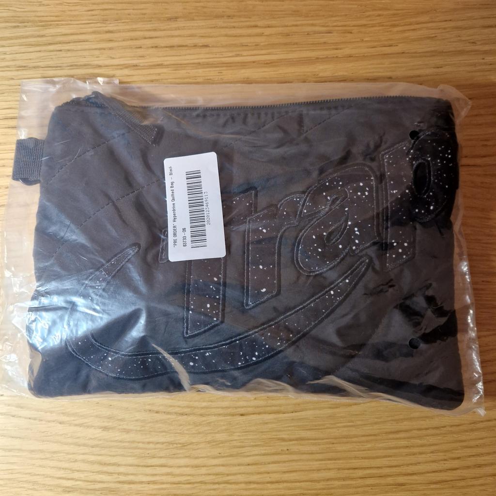 Trapstar Hyperdrive Quilted Bag in E1 London for £70.00 for sale Shpock