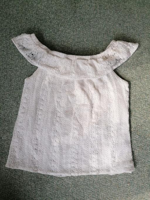 Buy & Sell Essex Epping Forest - Photos for Girls lace top