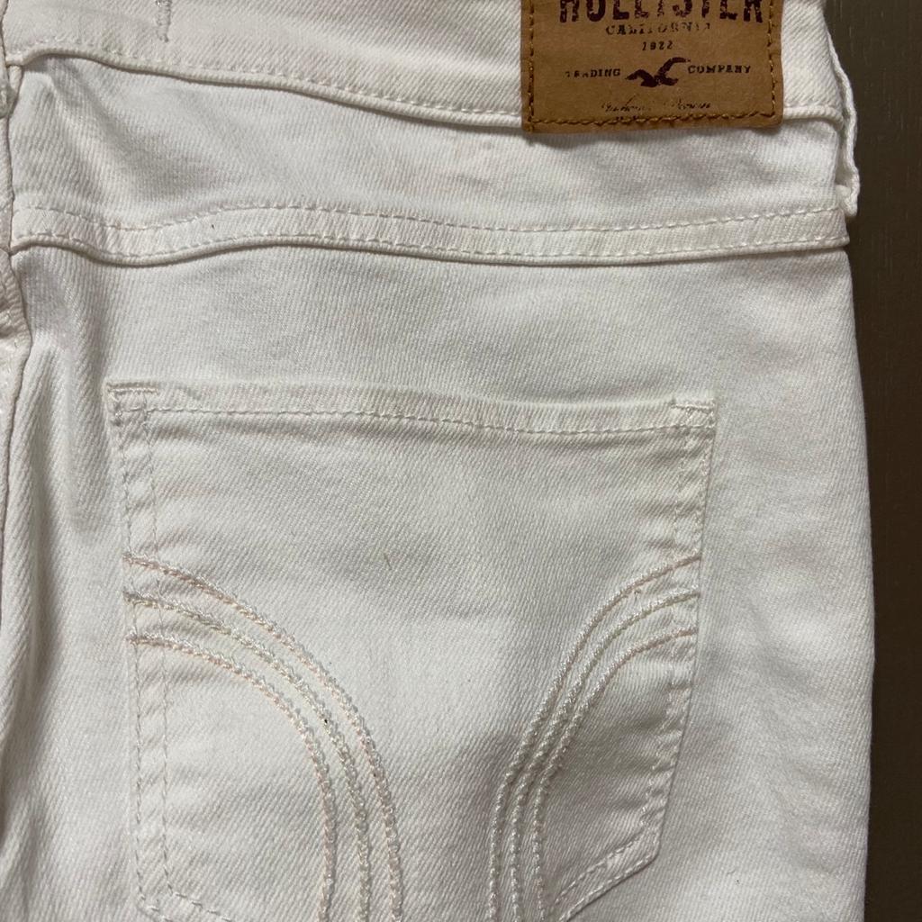 weiße Jeans, Hollister Größe: 7 / W 28, nie getragen
Keine Rücknahme, keine Garantie
