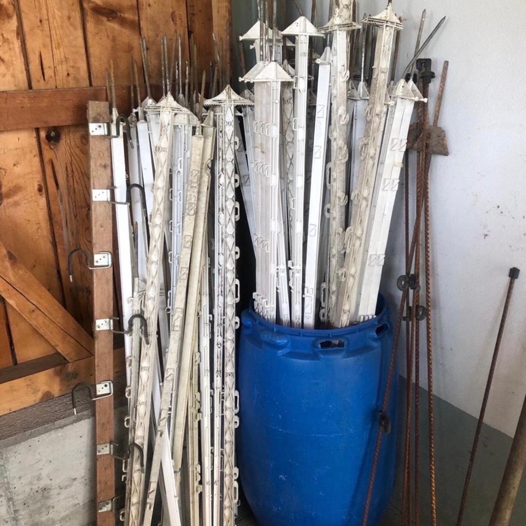 Pfähle Kunststoff für Pferde Zaun 147 cm in 6706 Gemeinde Bürs for €50.00 for sale | Shpock