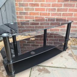 Black glass TV stand
100cm x51cm

Great condition

Minor scratches if looking closely

Collection ASAP   

WA9 