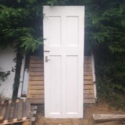 Internal white solid wood door 
Just needs a repaint 
Size 
Height = 6ft 11 inch 
Width = 2ft 5 inch 
£10.00
Collection ONLY 
from high green, Sheffield s35 area