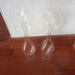 Vendo vasi di vetro soffiato come da foto.