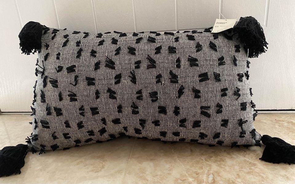 Half Price! NEW Kanso Scatter Cushion in CV11 Nuneaton and Bedworth for