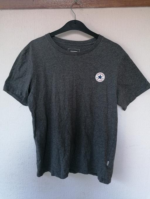 Buy & Sell Essex Epping Forest - Photos for Converse t-shirt