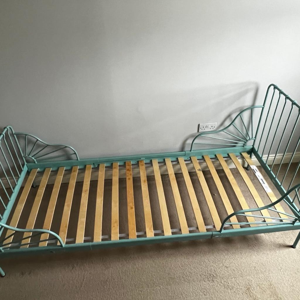 IKEA MINNEN bed extendable bed 80x200 in DA1 Bexley für gratis zum