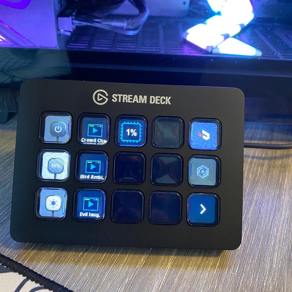 Elgato Stream Deck MK.2 in 6714 Gemeinde Nüziders for €110.00 for sale ...