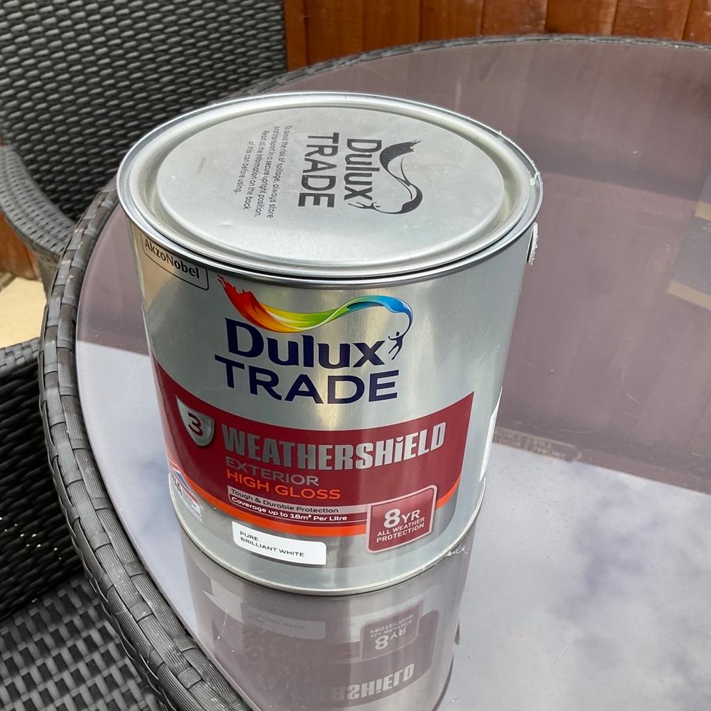 Dulux trade paint. in TF4 Dawley für £ 10,00 zum Verkauf | Shpock AT