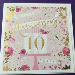 10th wedding anniversary card with envelope.
Blank inside.
Cash on collection only from CV10 - Whittleford area of Nuneaton.