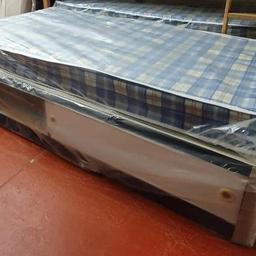 BUDGET SINGLE DIVAN BED WITH SLIDE STORE BASE AND MATTRESS (no headboard)
(Please note fabric colour can vary)
Divan bed with budget mattress and slide store base (no headboard)
£105.00

B&W BEDS 

Unit 1-2 Parkgate court 
The gateway industrial estate
Parkgate 
Rotherham
S62 6JL 
01709 208200
Website - bwbeds.co.uk 
Facebook - Bargainsdelivered Woodmanfurniture

Free delivery to anywhere in South Yorkshire Chesterfield and Worksop on orders over £100

Same day delivery available on stock items when ordered before 1pm (excludes sundays)

Shop opening hours - Monday - Friday 10-6PM  Saturday 10-5PM Sunday 11-3pm