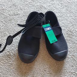 Brand new school PE shoes - zise 12, 
Matalan, never worn.
Collection S65 Rotherham.
From smoke and pet free home.