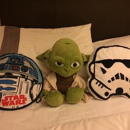 18” Star Wars Yoda plush soft toy
 Stormtrooper and R2D2 bed cushions
Good condition
Please see my other listings
Collection or postage to UK only