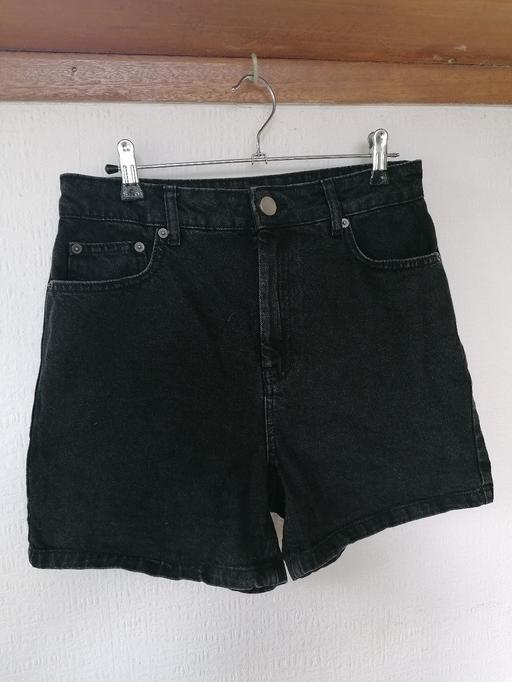 Buy & Sell Essex Epping Forest - Photos for Asos Shorts