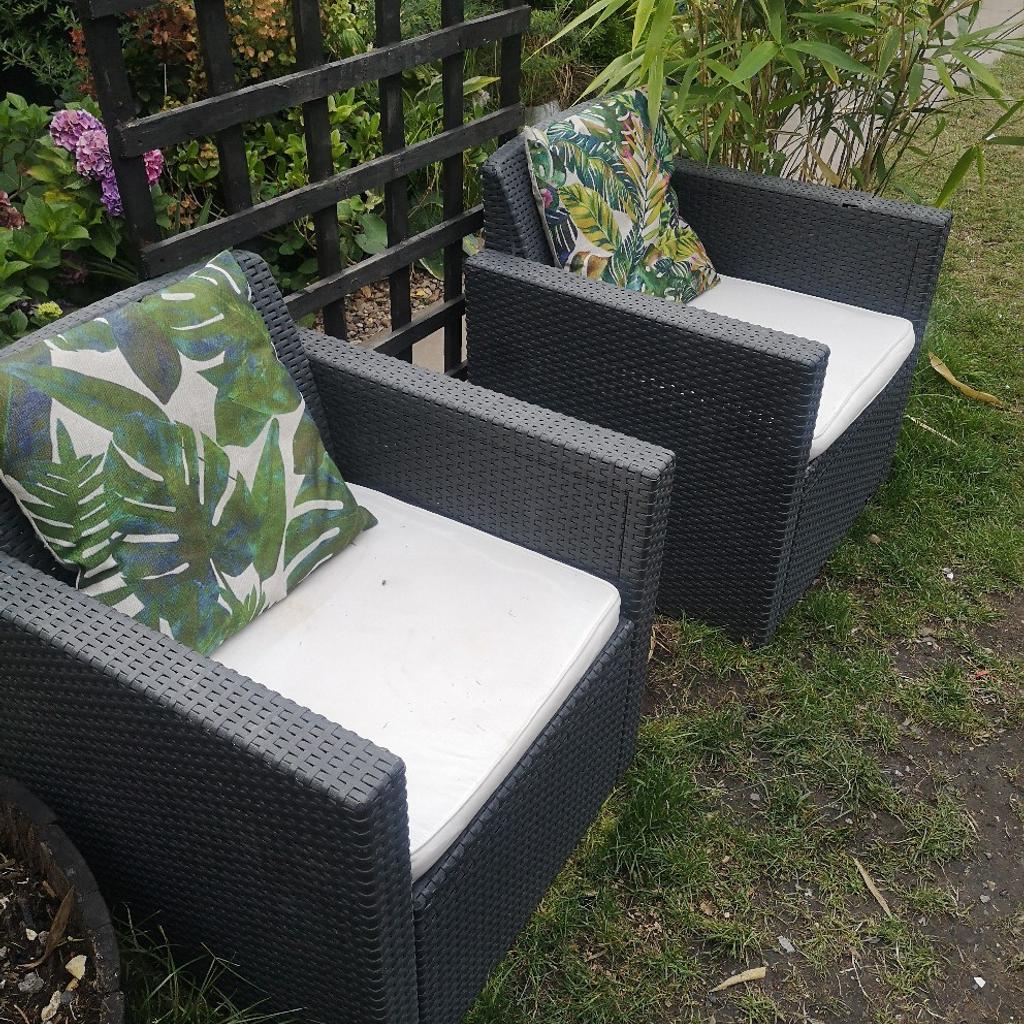 rattan effect chairs in WV13 Wolverhampton for £15.00 for sale Shpock