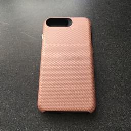 Lovely rose pink iPhone 7 cover used minimal so in fairly good clean condition