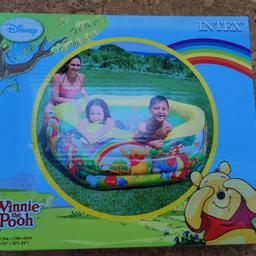 Verkaufe einen neuen und original verpackten Kinderpool mit Winnie the Pooh Design.
Dieser hat die Maße von ca. 1,91 x 1,78 x 0,61 m (BxLxH)
Marke Intex
Preis zzgl. Versand