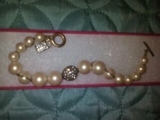 Buy & Sell West Midlands Dudley - Photos for Vintage Pearl bracelet