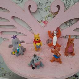 Cute set of 6 Disney, Winnie the pooh, felt figures.