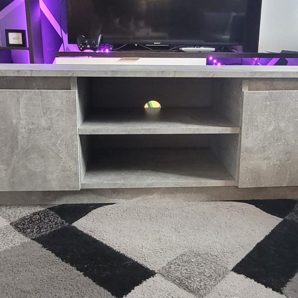 TV Unit in WV13 Walsall for £40.00 for sale Shpock