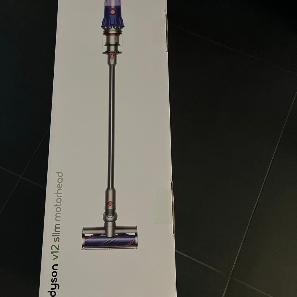 Dyson V12 Slim Staubsauger neu in 34128 Kassel for €475.00 for sale Shpock