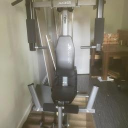 multifunction exercise machine 
no rust ,no breakage .very good condition 
already dismantled and ready to go .can be delivered local
.