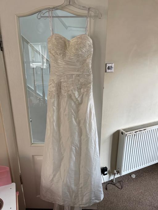 Buy & Sell West Midlands Birmingham - Photos for Wedding dress XS (size 8-10)