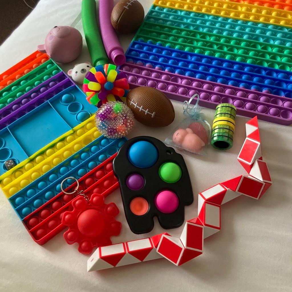 Fidget toy bundle in NG9 Stapleford für £ 3,00 zum Verkauf Shpock AT