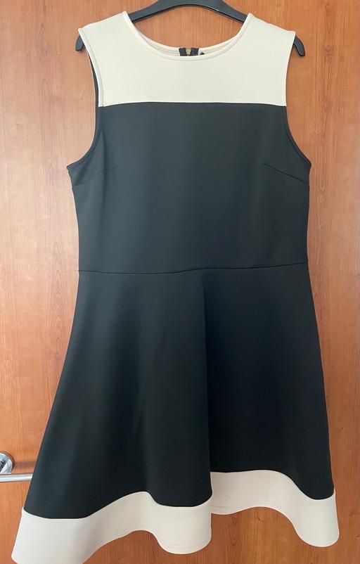 Buy & Sell Essex Thurrock - Essex - Photos for Primark Dress - SIZE 18