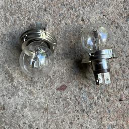 2 x 12v 45/40w W366 Car Lamps