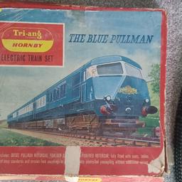 Triang Hornby Blue Pullman Train set in original box. Comes with control box and additional track.
Box has some damage but train and track are fully functioning.
Collection only please