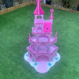 Wonderland pink fairy palace
“Pink Fairy Palace - ELC wooden - very clean and in good condition as rarely played with. Easy…”