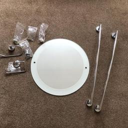 Mirror 17 ins diam
Towel rails 24ins long x2
Toilet roll holder
Handle towel holder
Complete with all fixings for all items.
all great condition. have been kept in storage
Sold as a job lot £15
collection or can deliver local for fuel