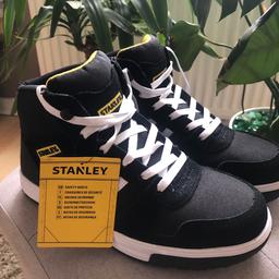 Brand new never worn with tags , size 8 Stanley Orion mid trainer steel toe capt boots , extremely comfortable and durable
Collection Sheffield s5