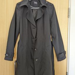 black rain Mac from m&s, used a couple of times. in excellent condition. fits true to size.