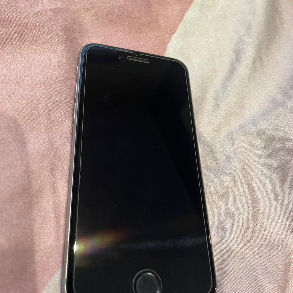 iPhone 6 64GB (Silver)
Excellent condition.
Phone comes with protective screen cover only and nothing else extra. Scratch-less screen and phone and would be classed as being in Grade A condition and works perfectly.